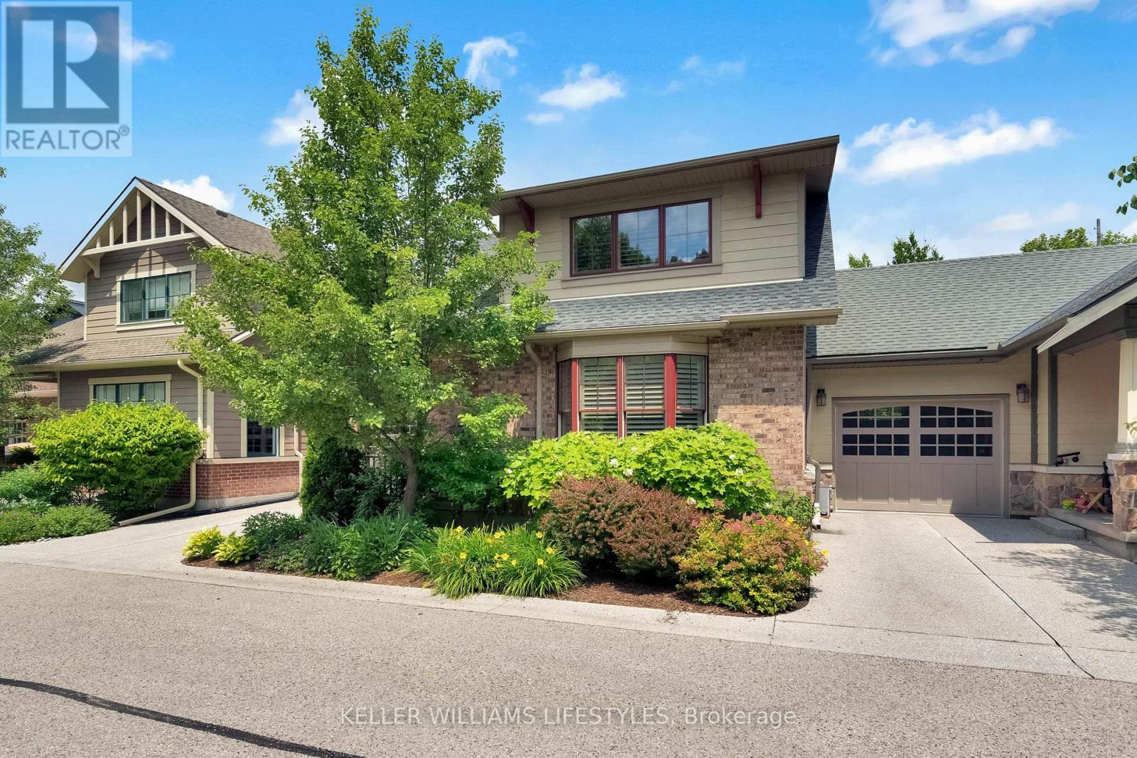 #3 352 RIDOUT STREET S - 4