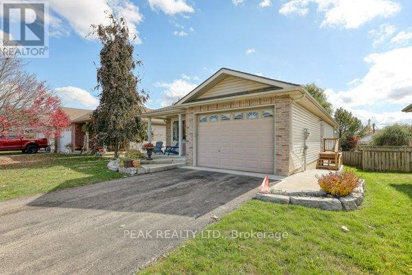 4-bedroom home for sale at 217 NORTH STREET E, Tillsonburg ON · photo 4 of 36