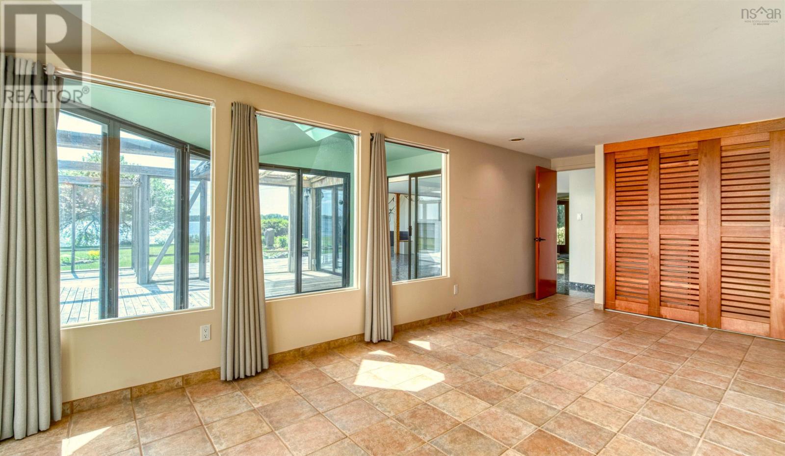 42 Indian Bay Road - 34