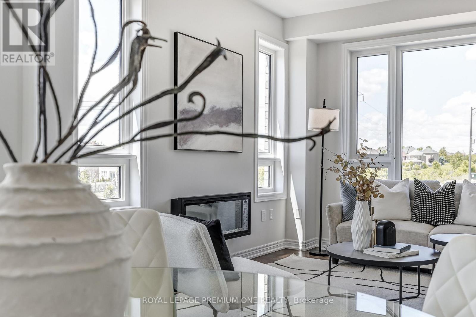 61 RAYMOND SCHELL AVENUE - 21