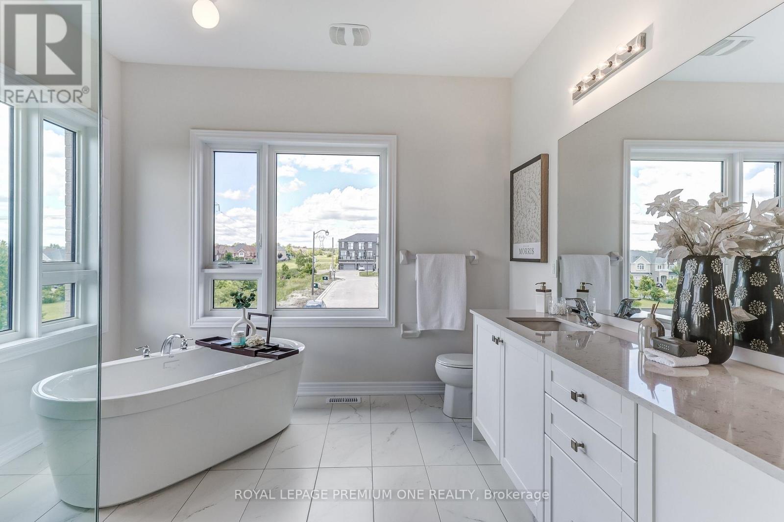 61 RAYMOND SCHELL AVENUE - 32
