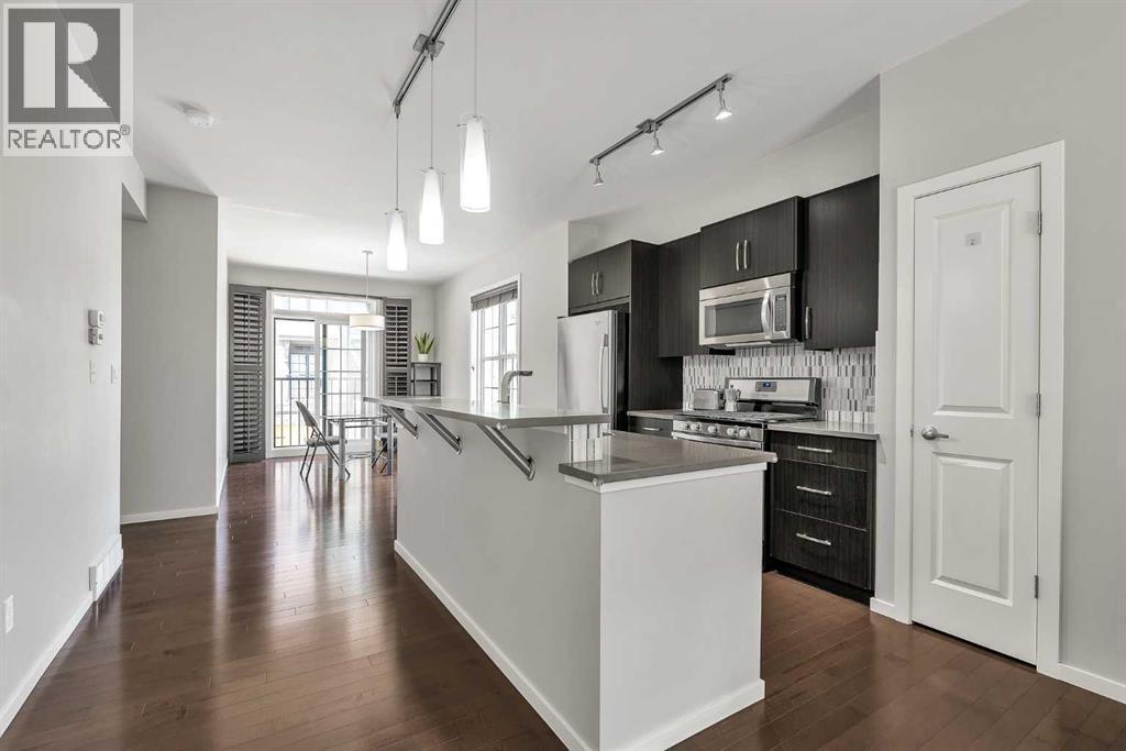 439 Ascot Circle SW - 6