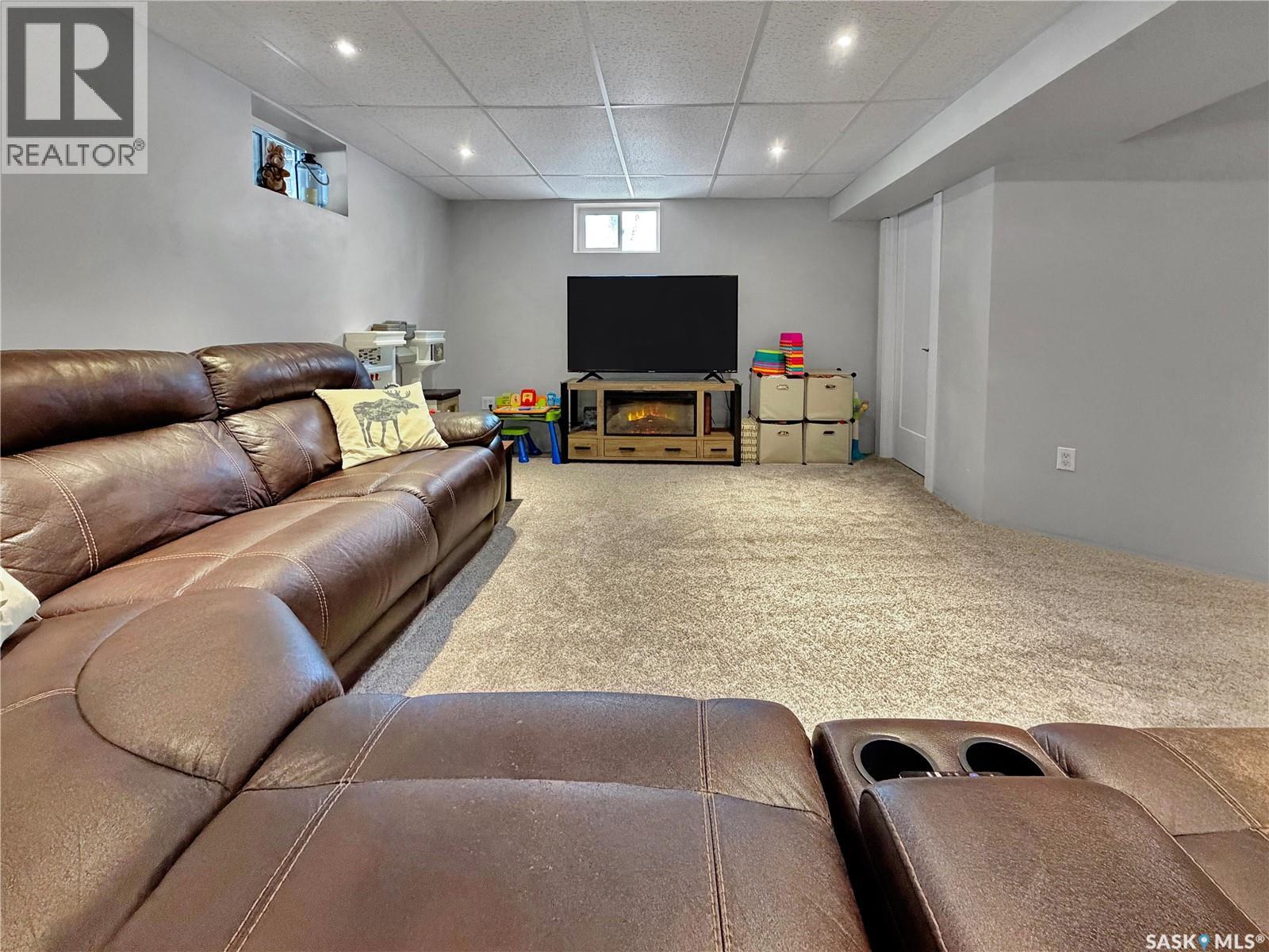 737 Sumner STREET - 21