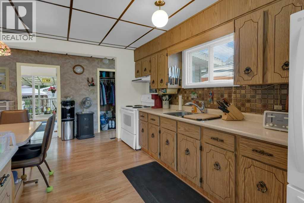 309 4 Avenue - photo 5