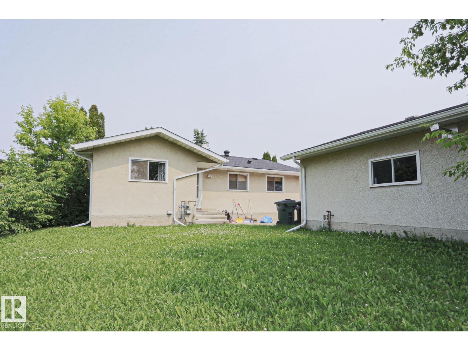 57 GARLAND CR - 48
