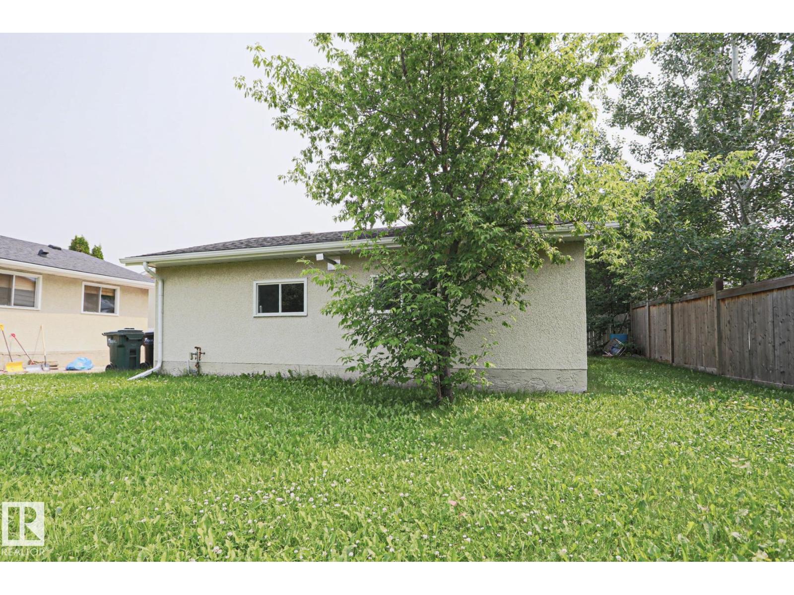 57 GARLAND CR - 49