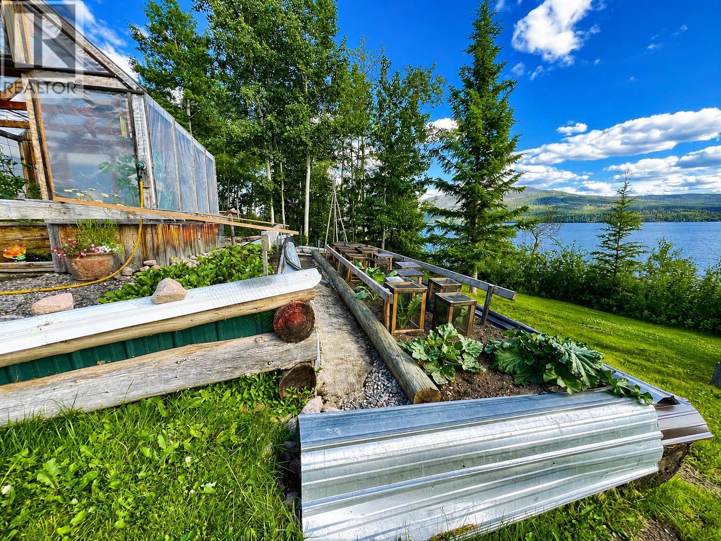 1371 FRANCOIS LAKE ROAD, Fraser Lake