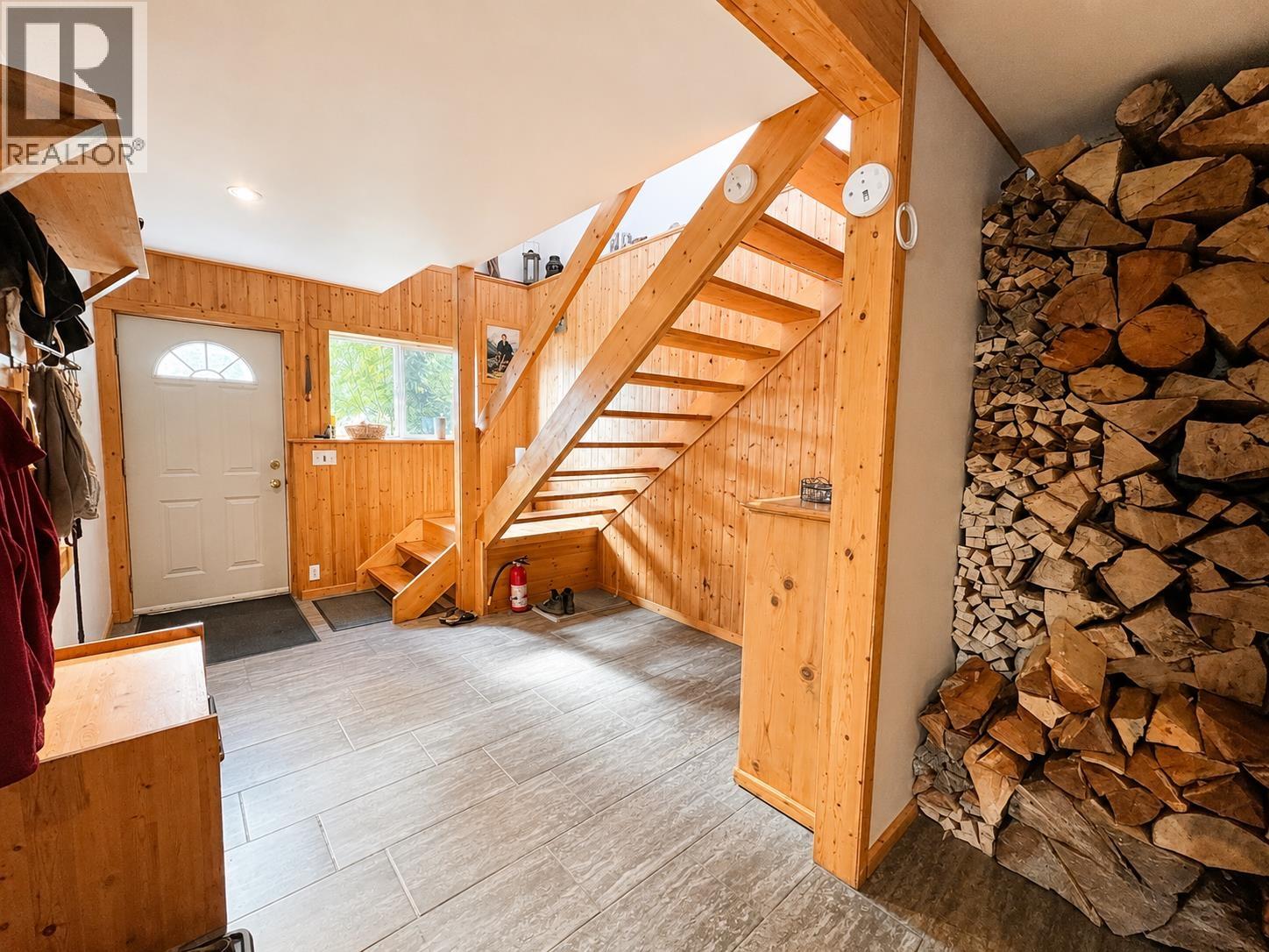1371 FRANCOIS LAKE ROAD - 15