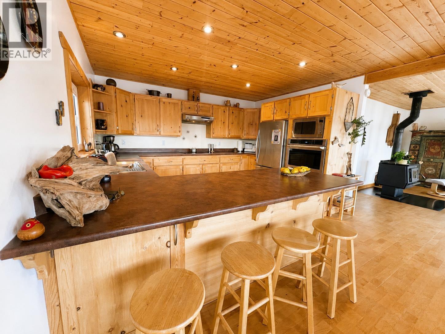 1371 FRANCOIS LAKE ROAD - 10