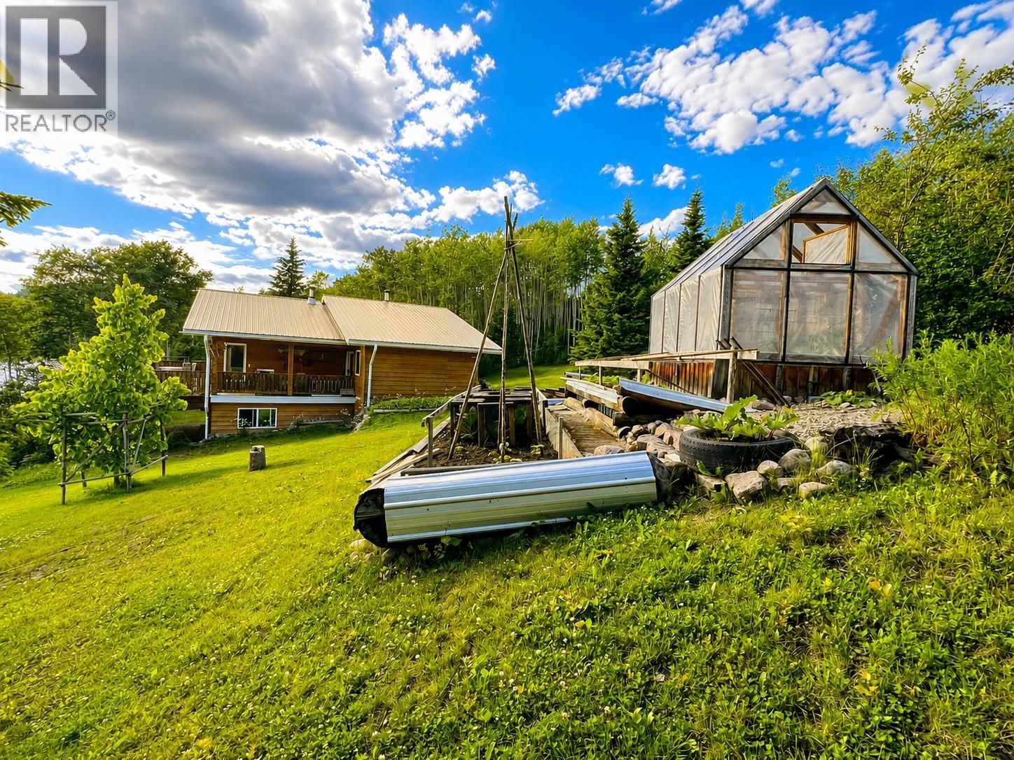 1371 FRANCOIS LAKE ROAD, Fraser Lake