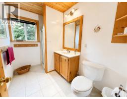 1371 Francois Lake Road, Fraser Lake, BC V0J1S0 Photo 18
