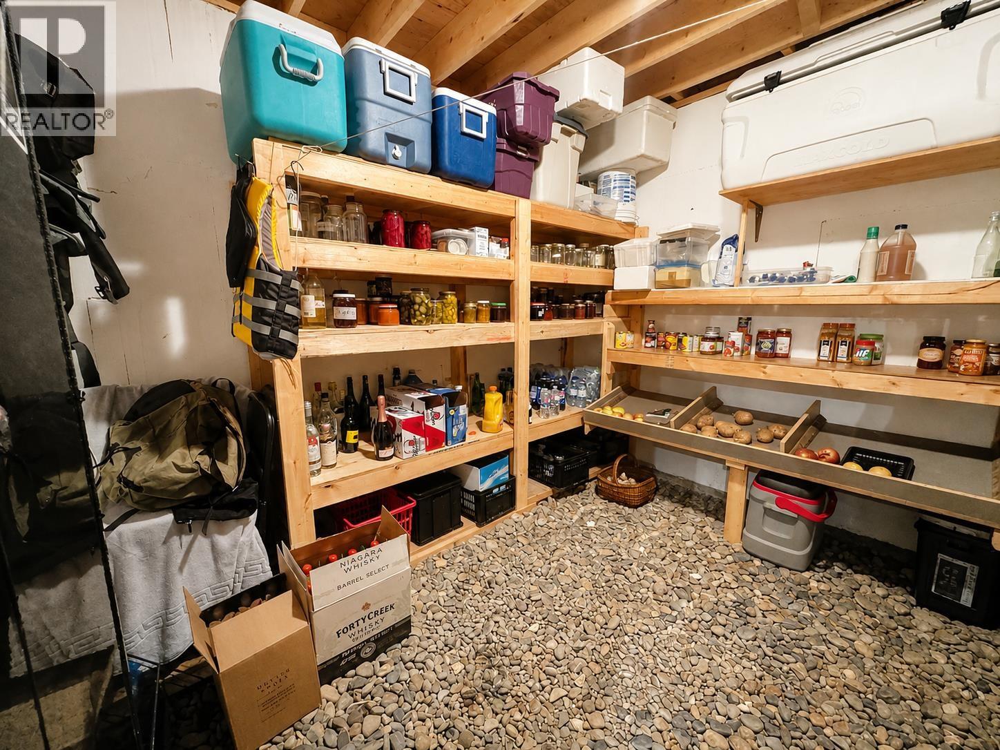 1371 FRANCOIS LAKE ROAD - 20