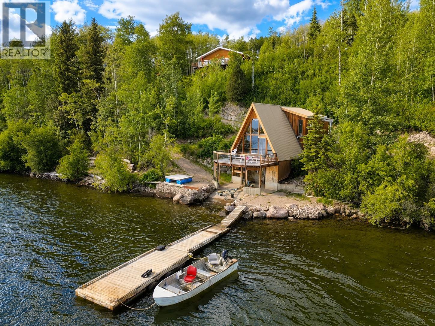 1371 FRANCOIS LAKE ROAD, Fraser Lake