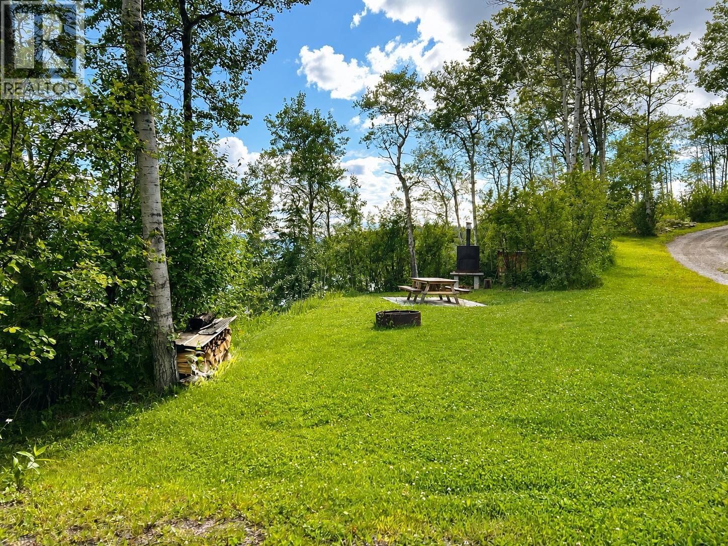 1371 FRANCOIS LAKE ROAD - 40