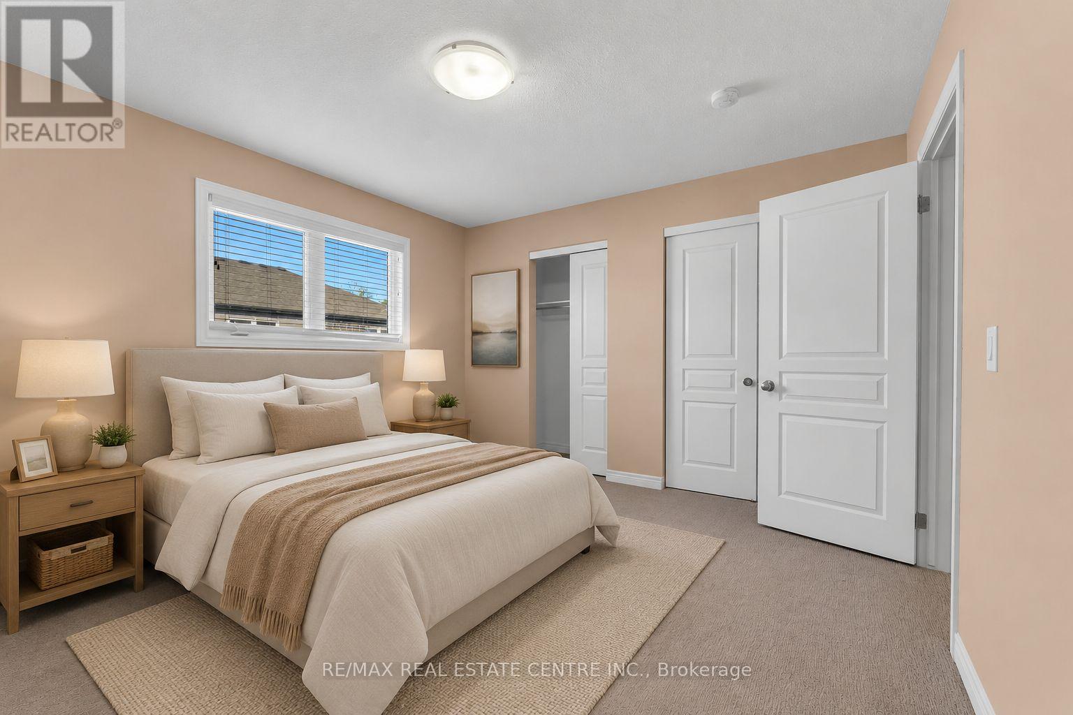 #59 7768 ASCOT CIRCLE - 16