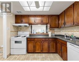 1901 - 1555 Finch Avenue E, Toronto, ON M2J4X9 Photo 12