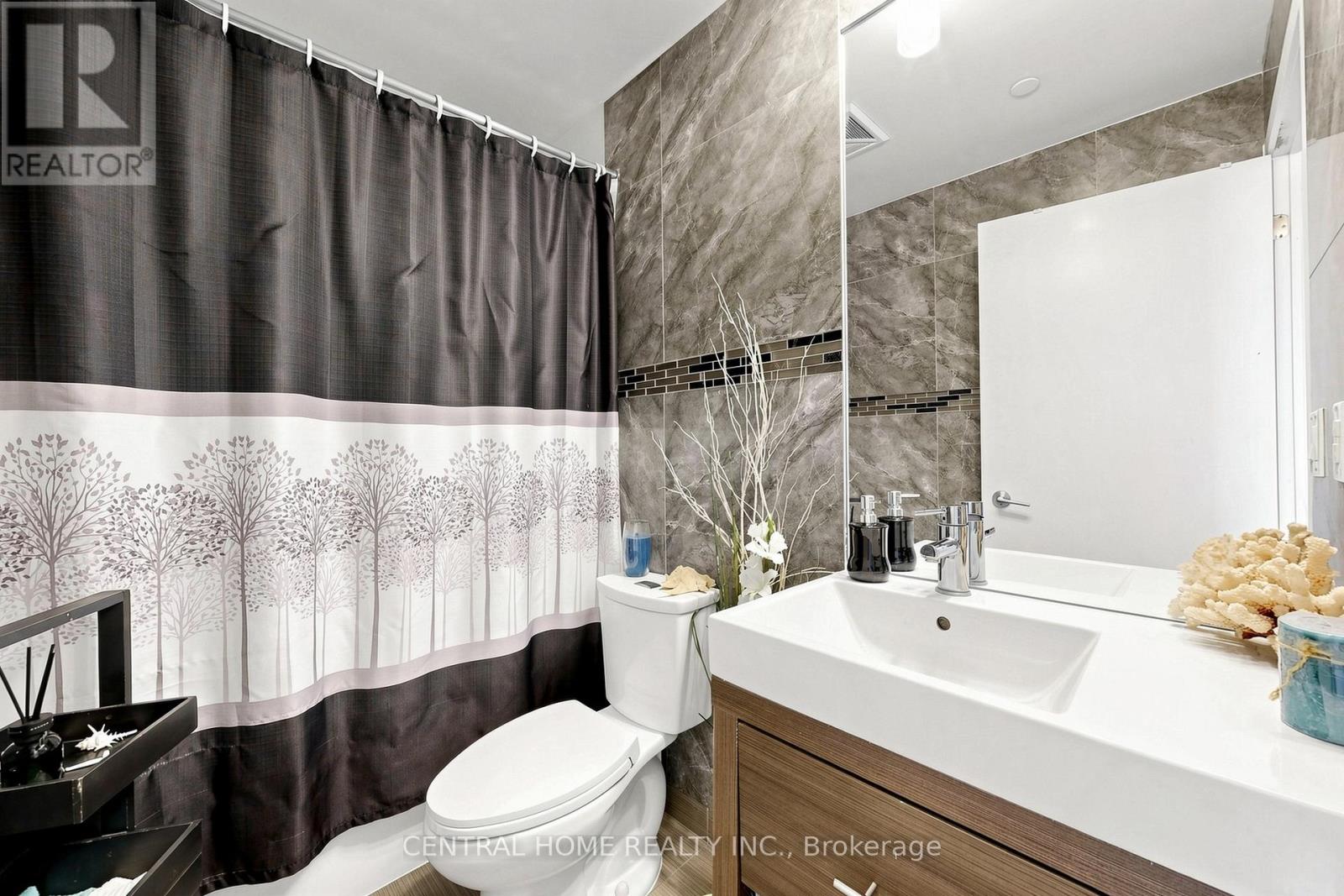 #1909 66 FOREST MANOR ROAD - 24