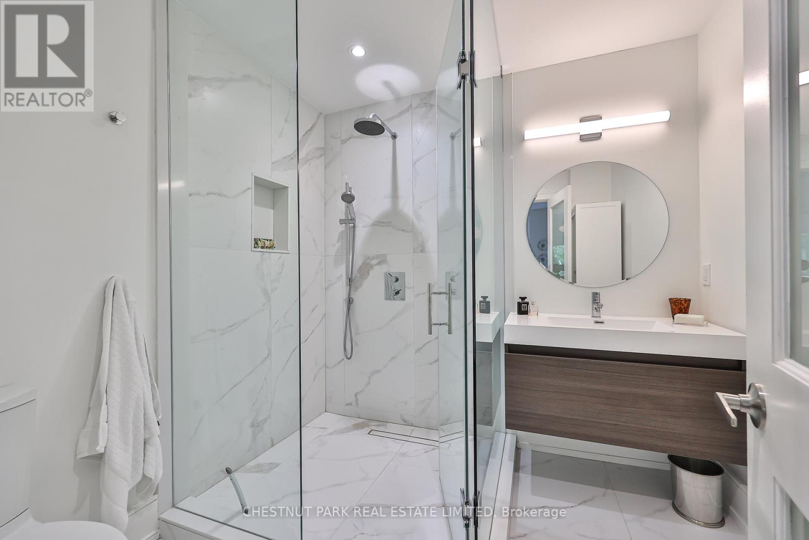 92 BALMORAL AVENUE - 12