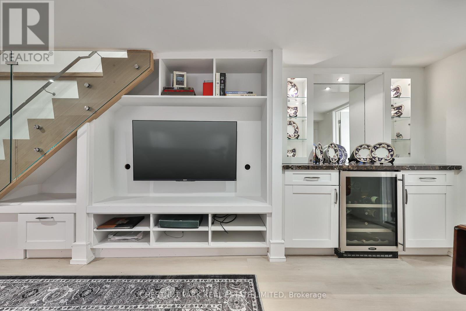 92 BALMORAL AVENUE - 22