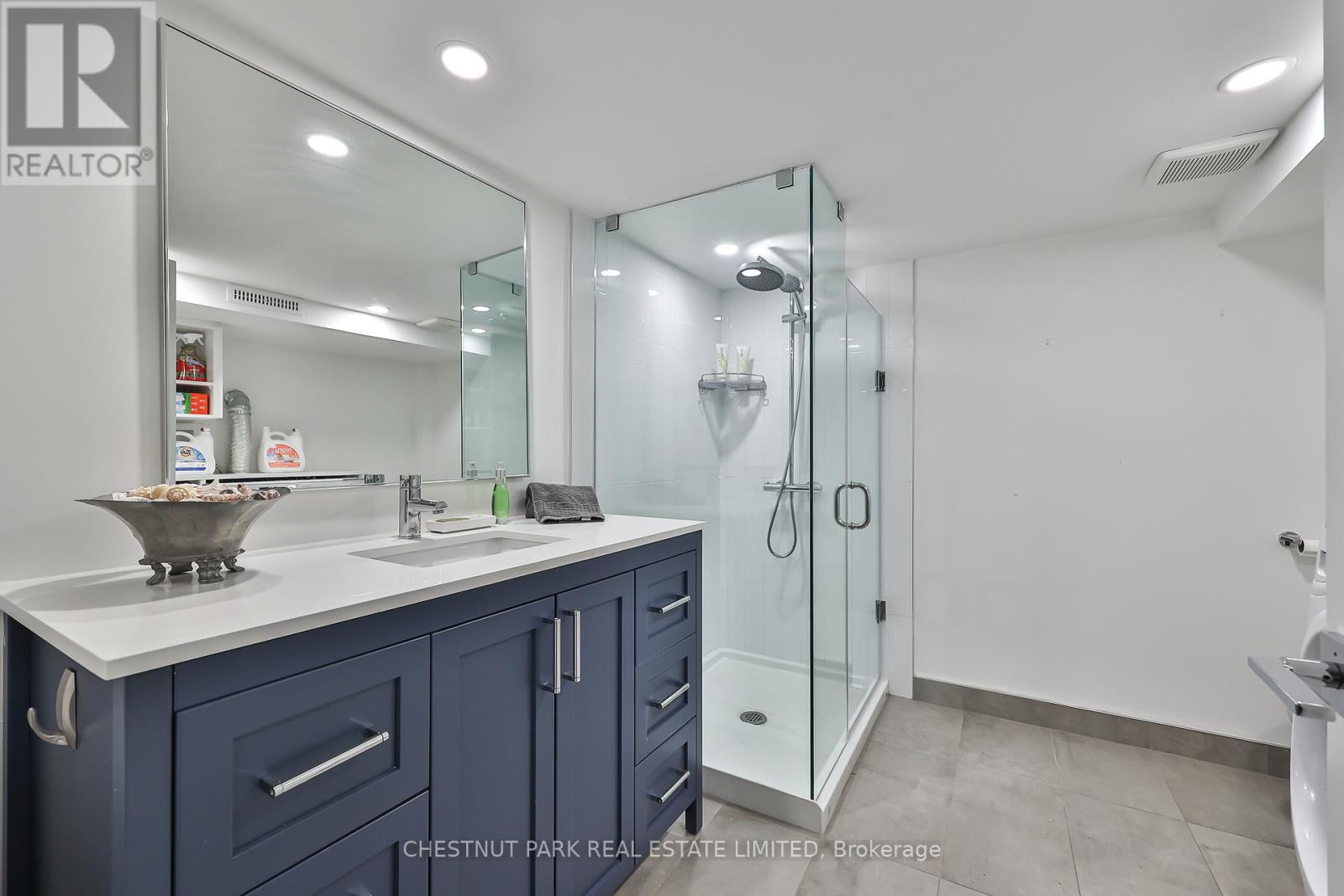 92 BALMORAL AVENUE - 23