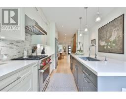 92 Balmoral Avenue, Toronto, ON M4V1J4 Photo 9
