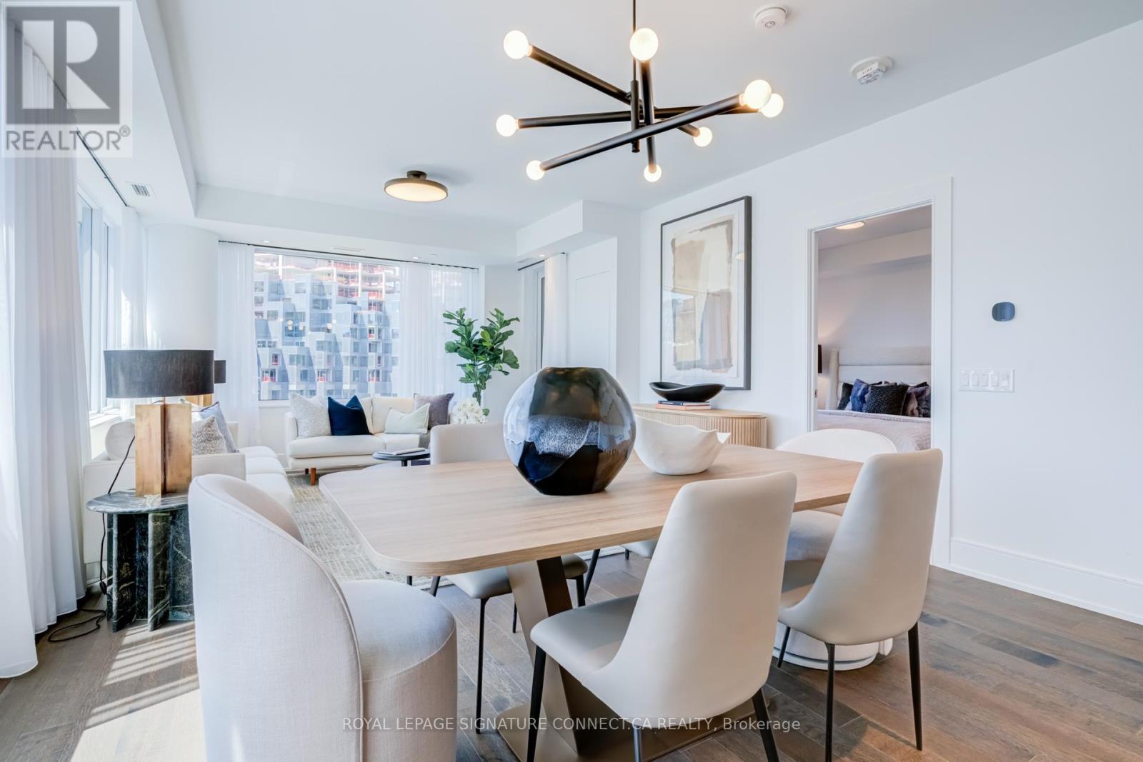 #410 455 WELLINGTON STREET - 18