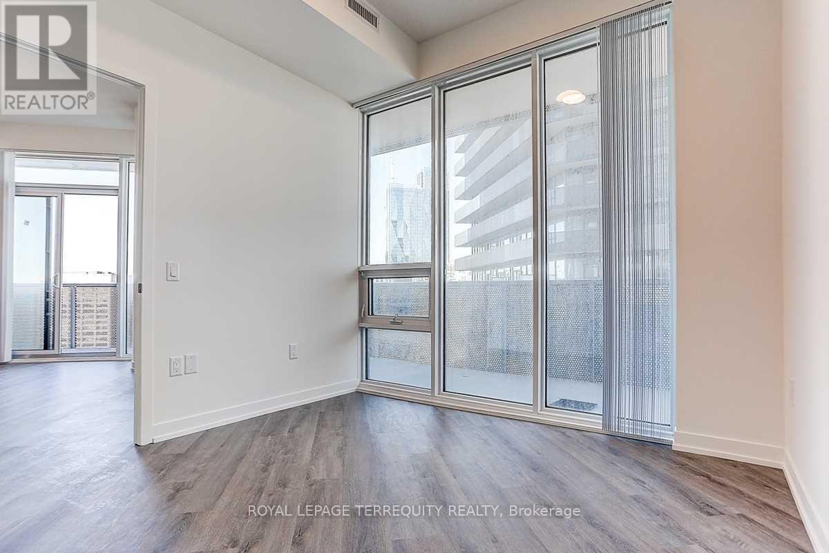 #3215 138 DOWNES STREET - 26