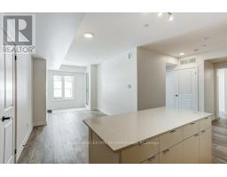 111 - 39 Farmstead Road, Toronto, ON M2L2X2 Photo 11