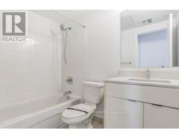 111 - 39 Farmstead Road, Toronto, ON M2L2X2 Photo 12