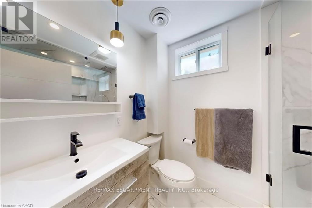 28 DUNSMORE GARDENS - Image 47