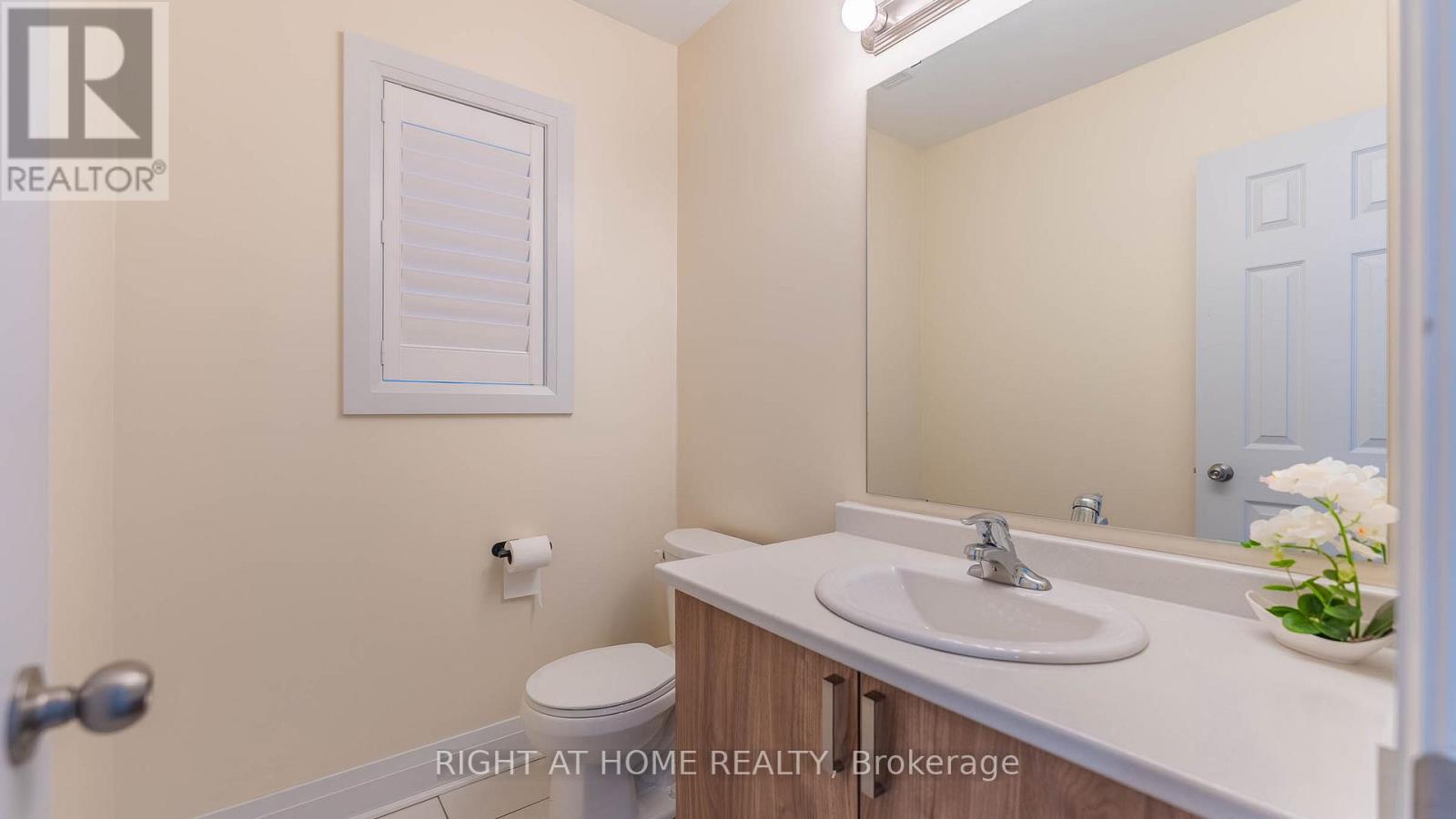 707 AUDLEY ROAD S - 18