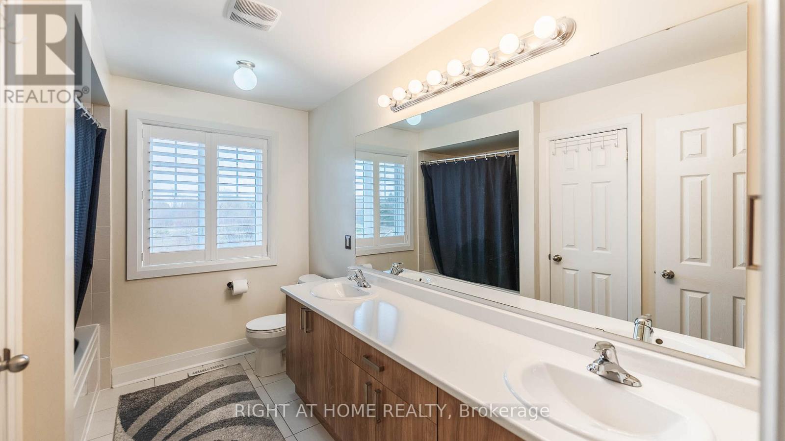 707 AUDLEY ROAD S - 24