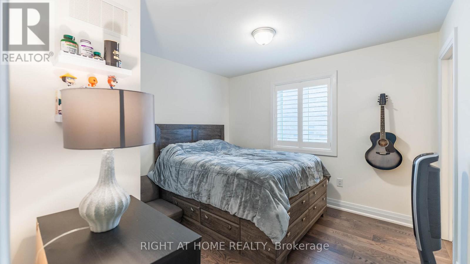 707 AUDLEY ROAD S - 29