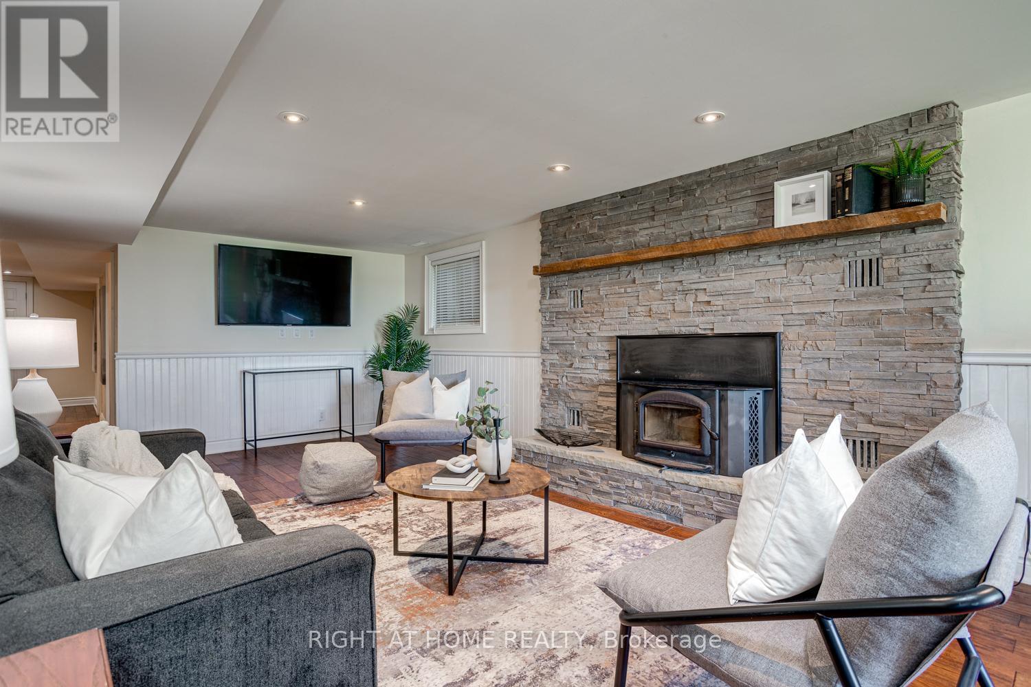 77 ALDRED DRIVE - 29