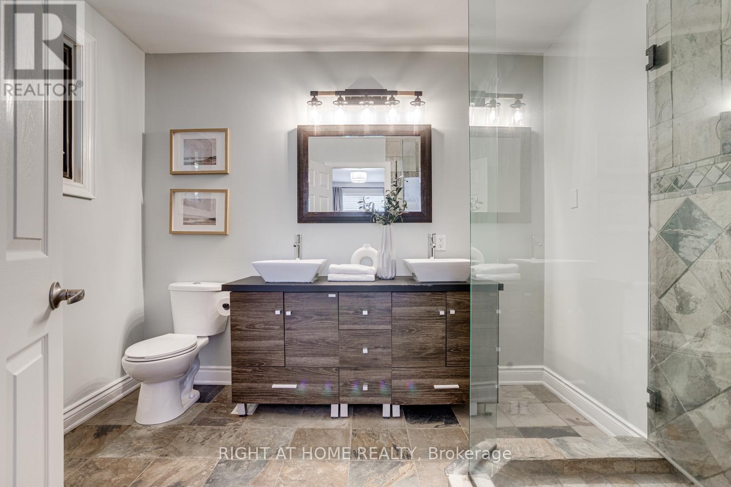 77 ALDRED DRIVE - 25