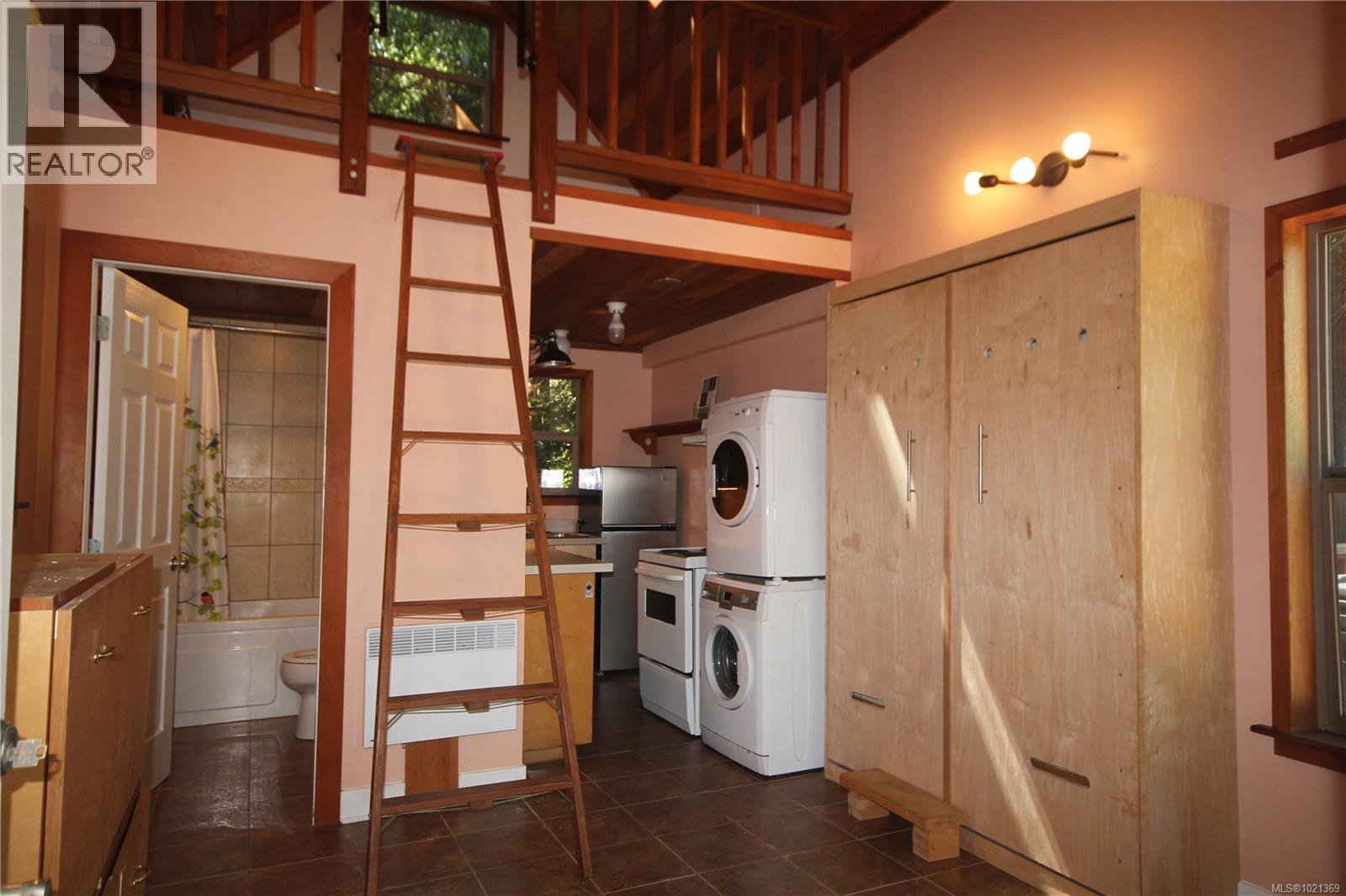 2725 Seaside Dr - 32