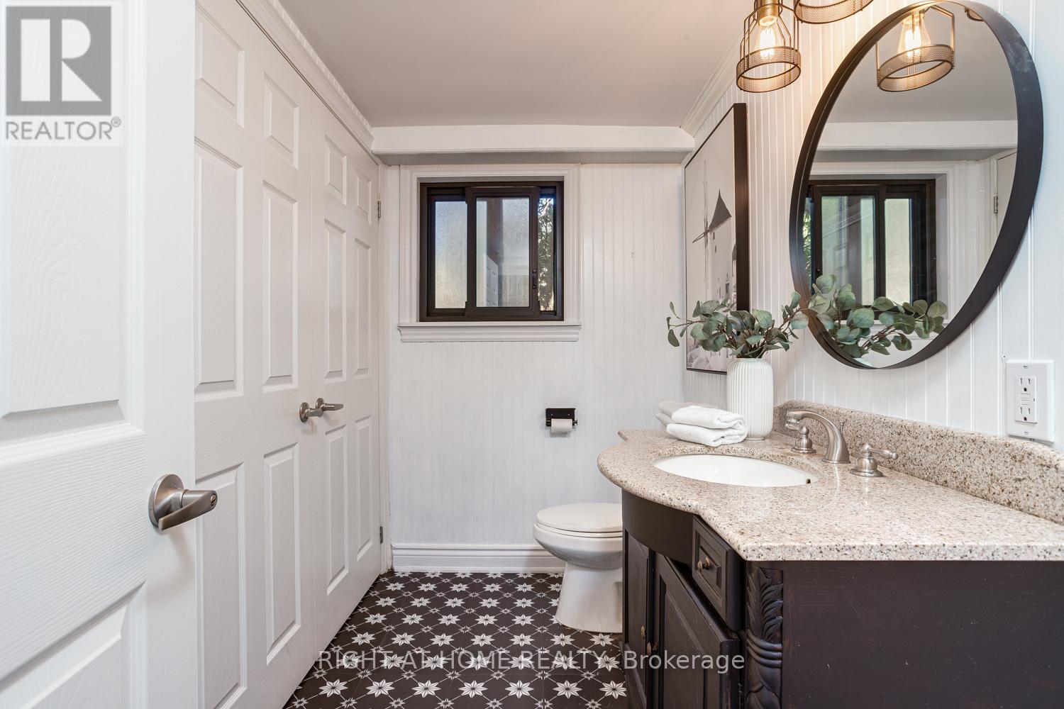 77 ALDRED DRIVE - 40