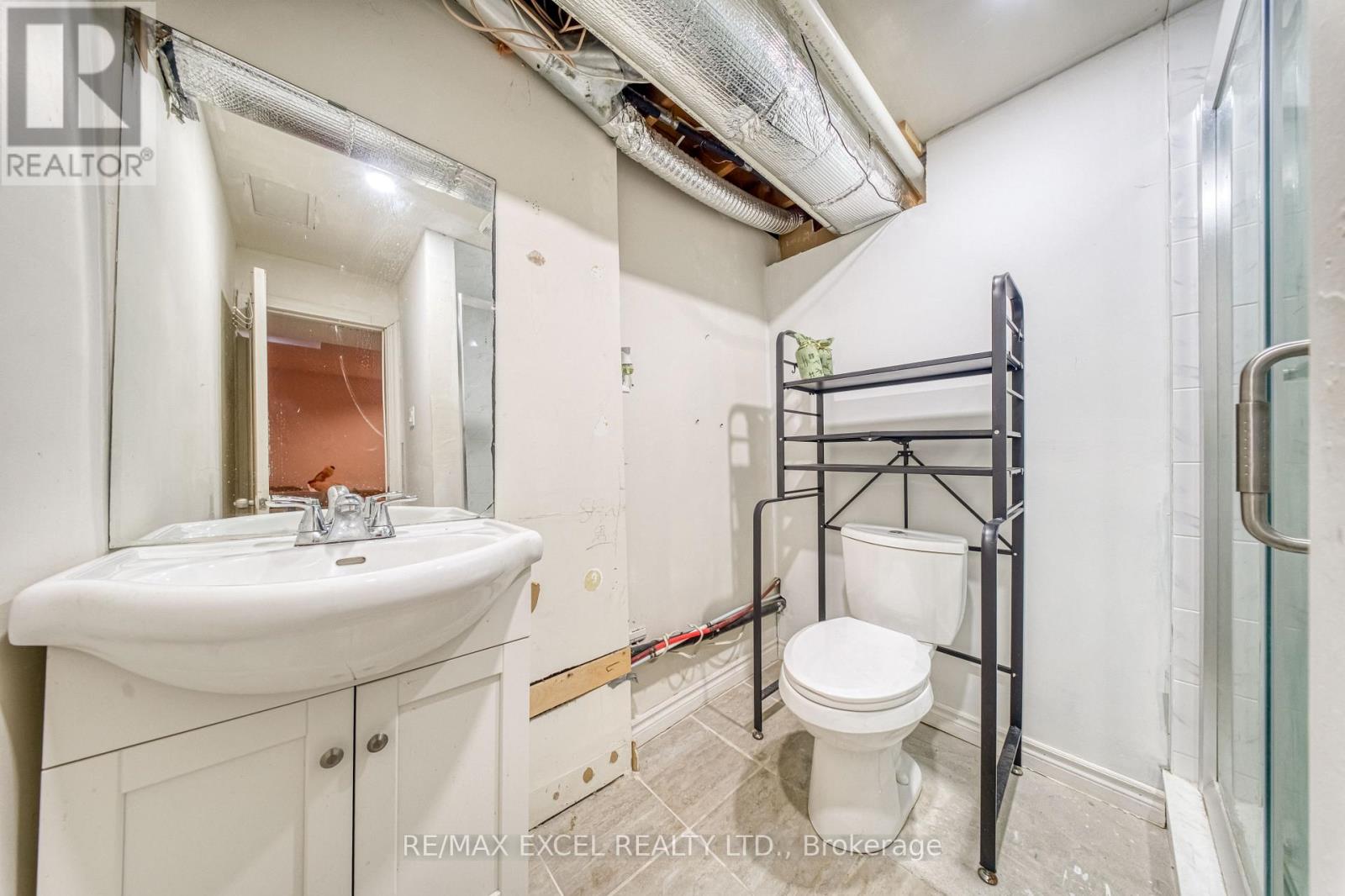 17 SADLEE COVE CRESCENT - 29