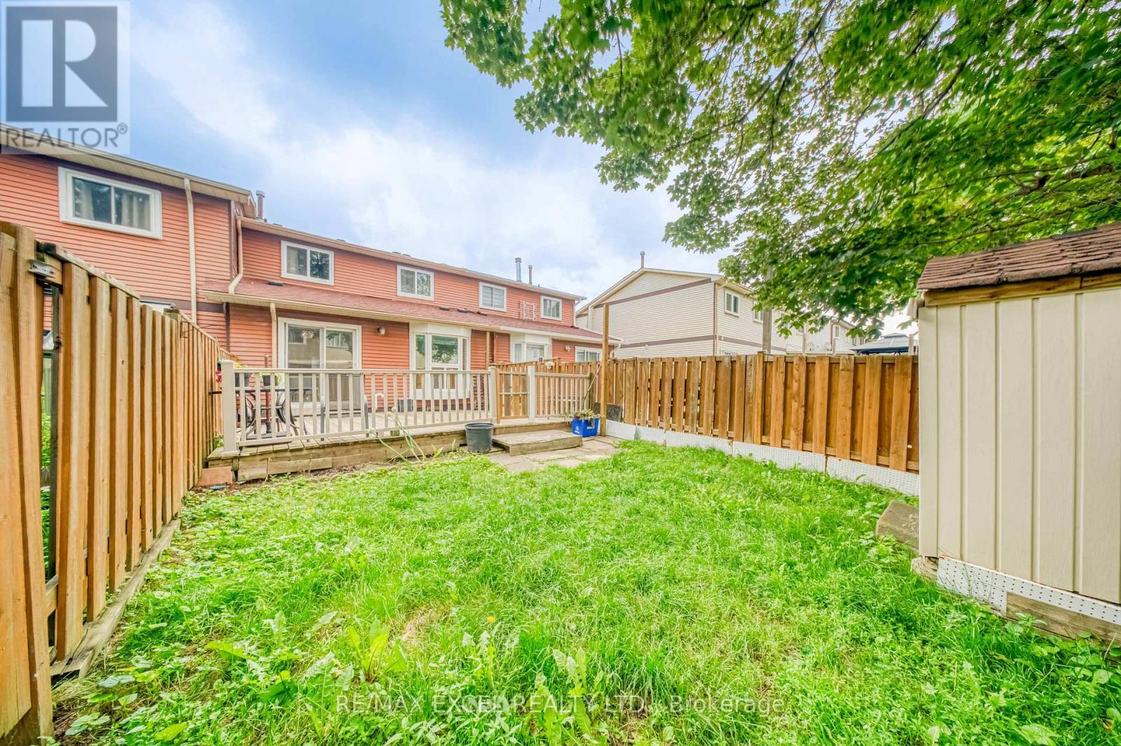17 SADLEE COVE CRESCENT - 34