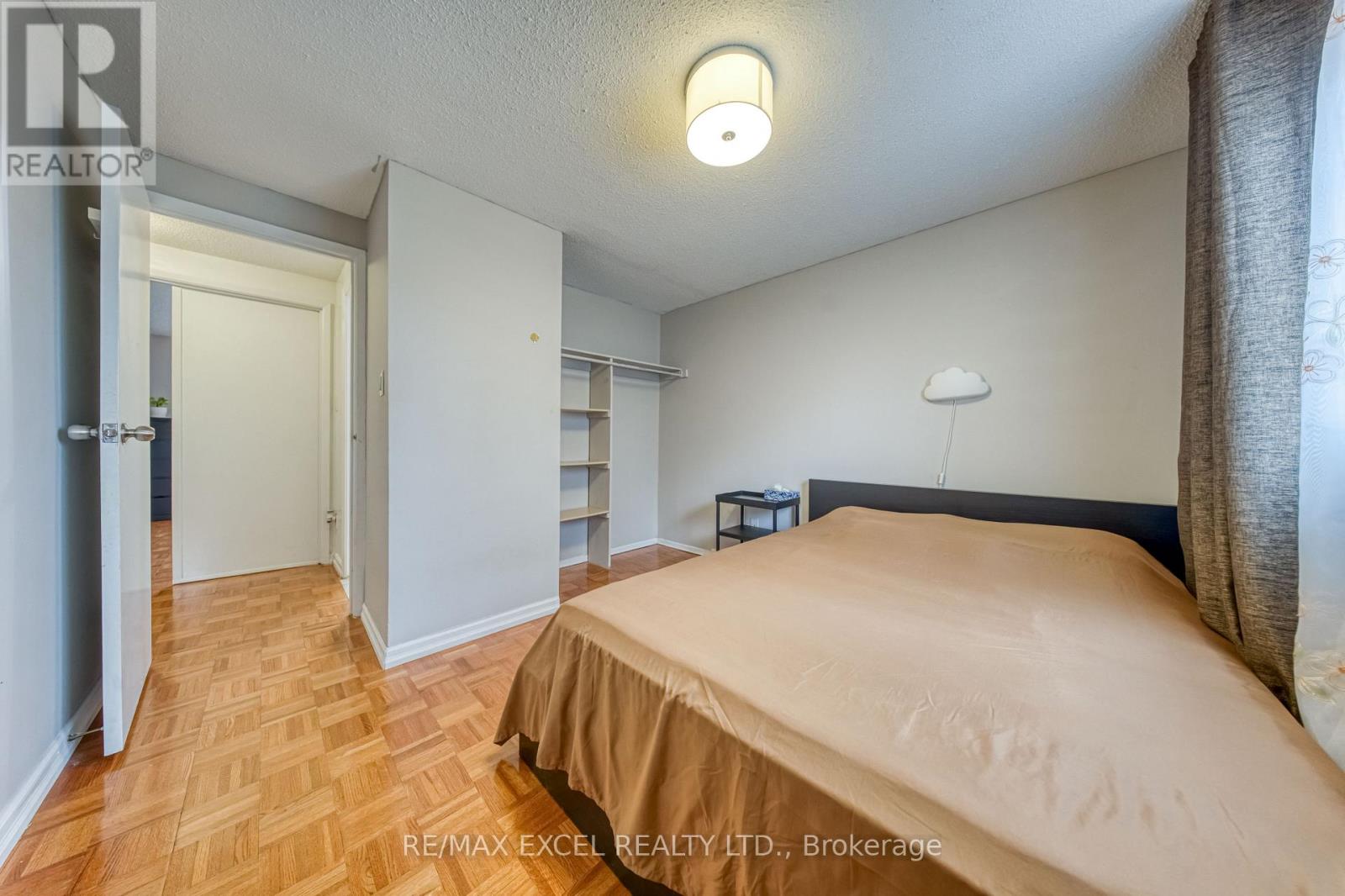 17 SADLEE COVE CRESCENT - 20