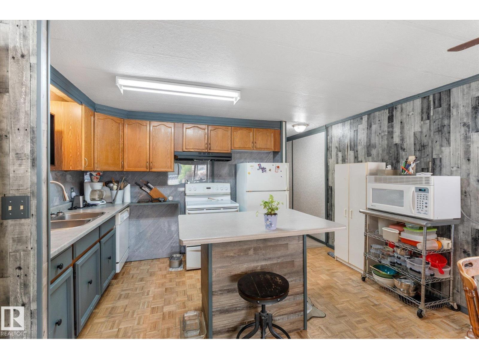 124 305 calahoo RD - 13