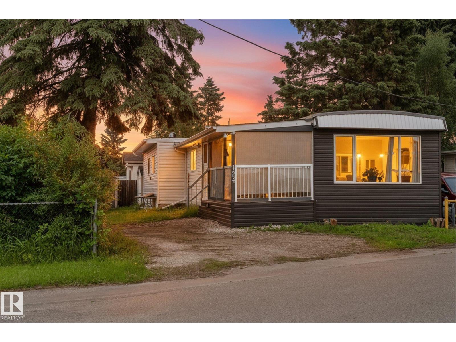 124 305 calahoo RD - 1