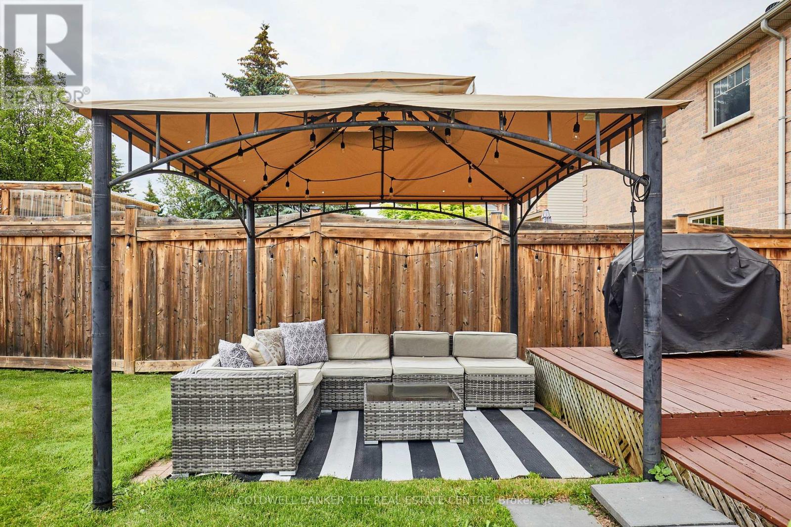 6 FAWN COURT - 42