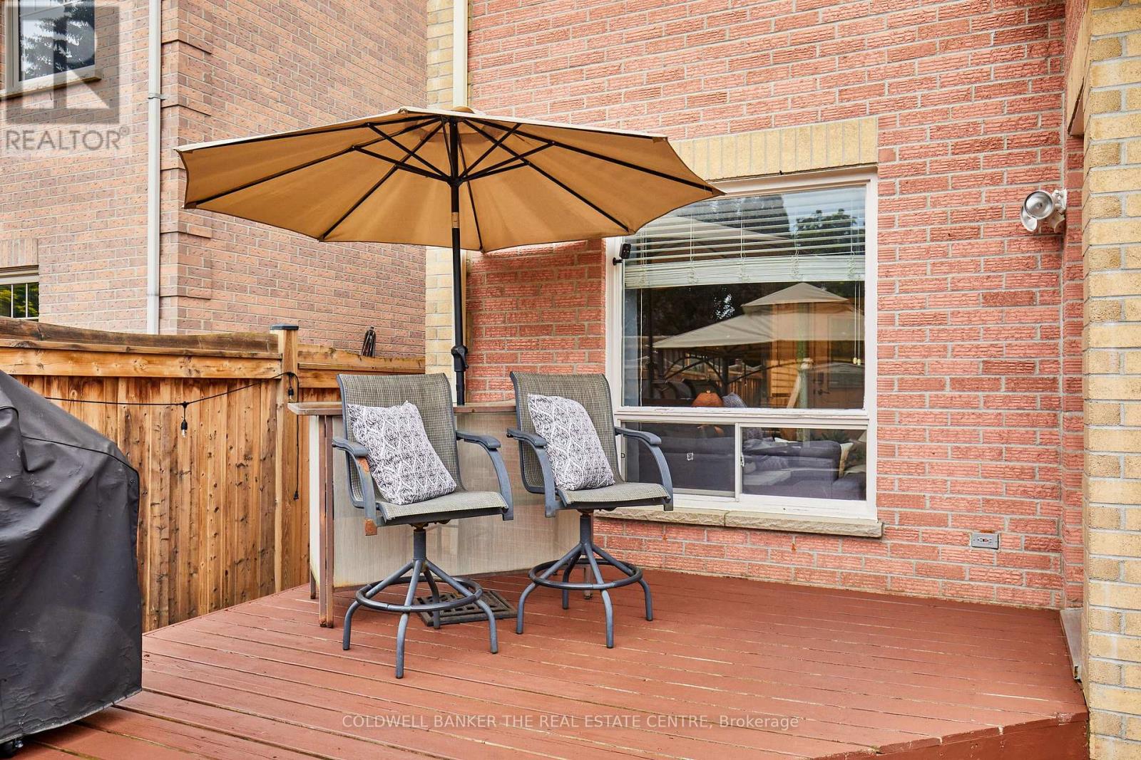 6 FAWN COURT - 40