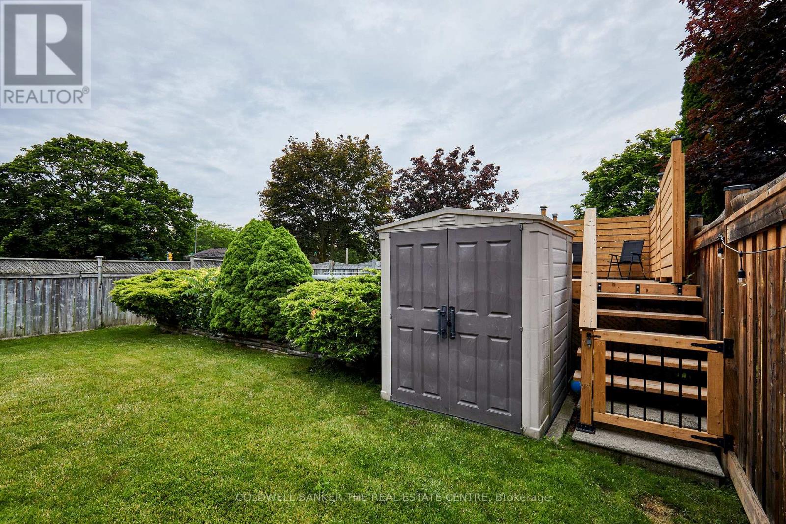 6 FAWN COURT - 44