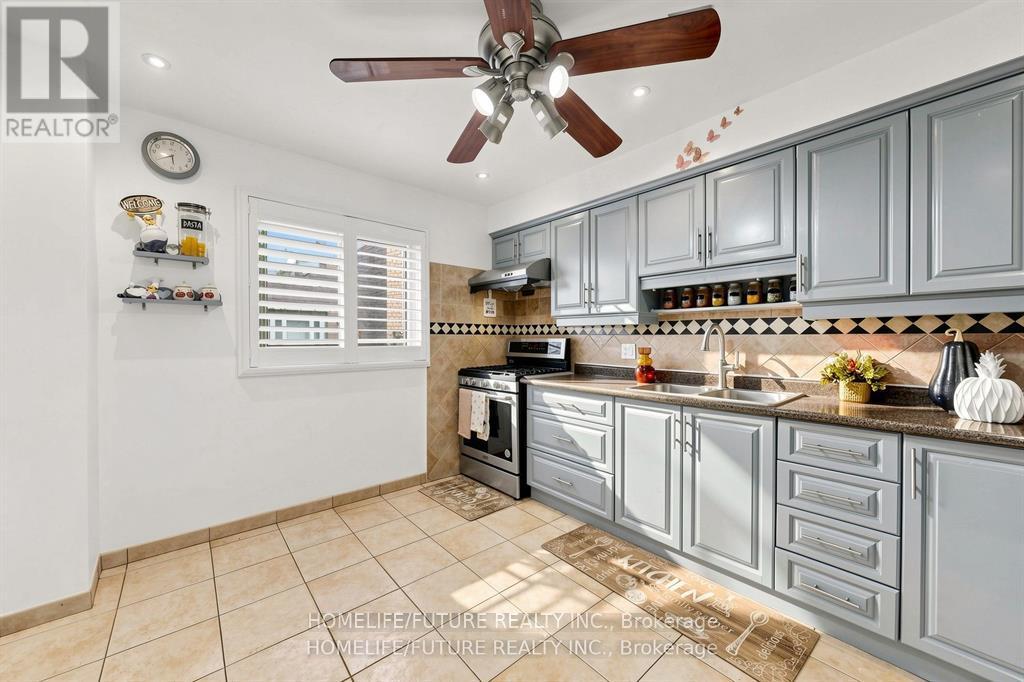 86 HALFMOON SQUARE - 12