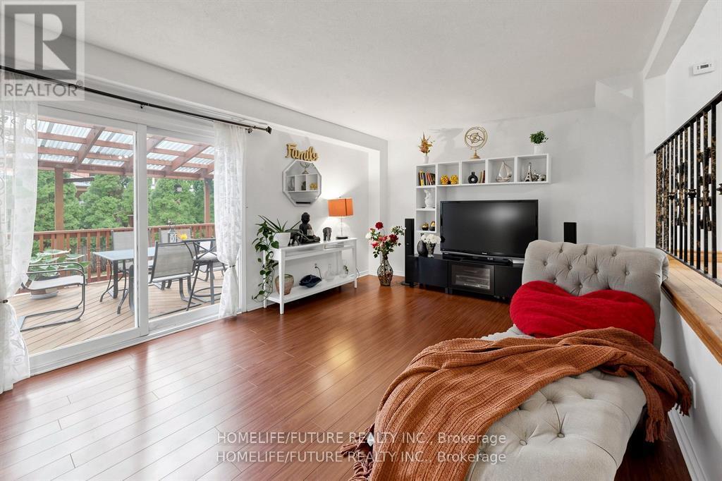 86 HALFMOON SQUARE - 10