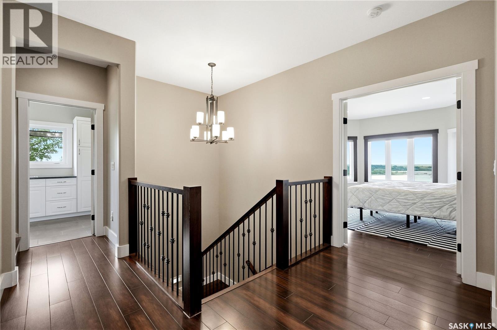 102 Rudy LANE - 34