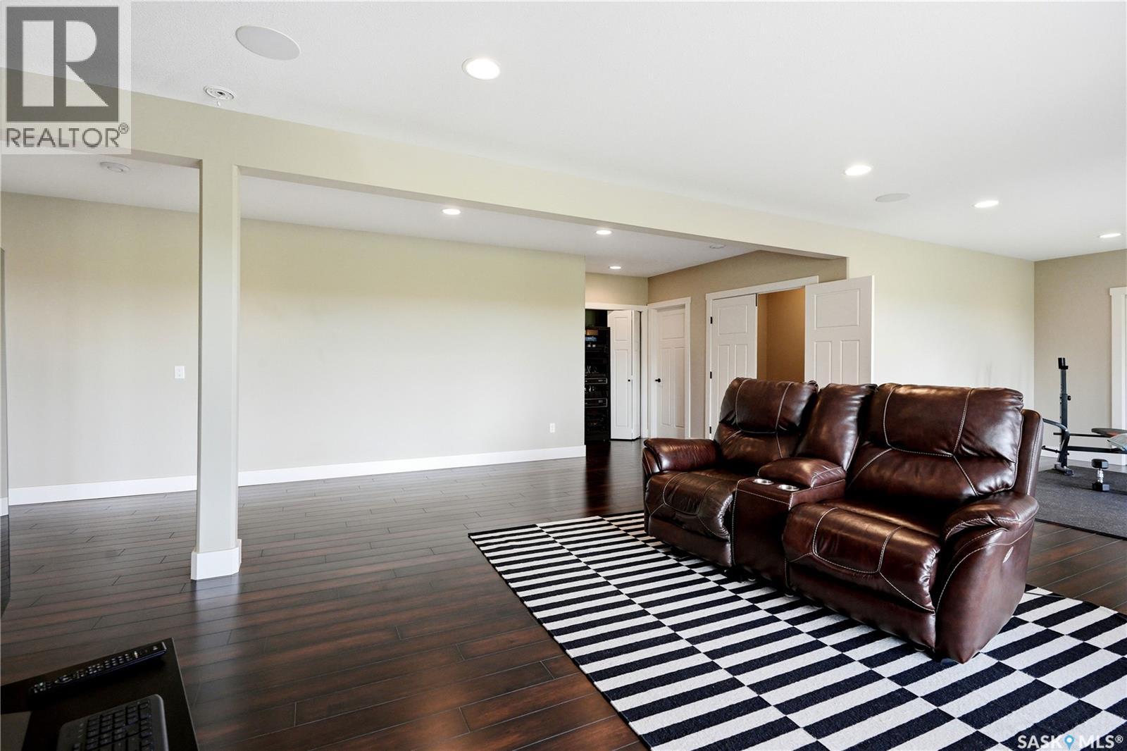 102 Rudy LANE - 51