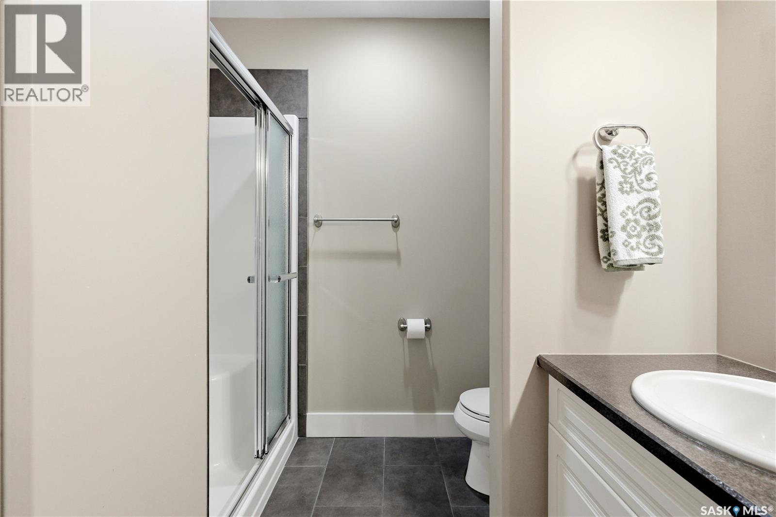 102 Rudy LANE - 59